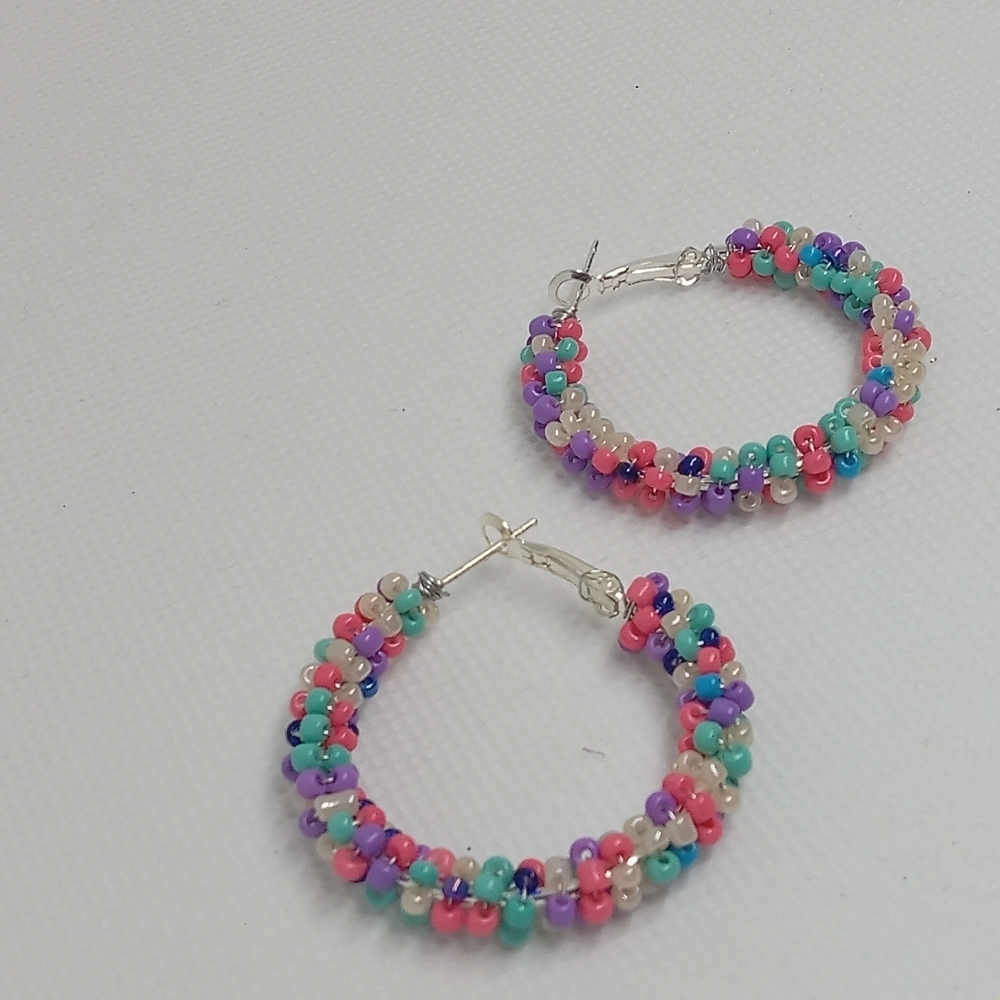 Hand Crafted Multicolor Beaded Earrings - Picture 5 of 5
